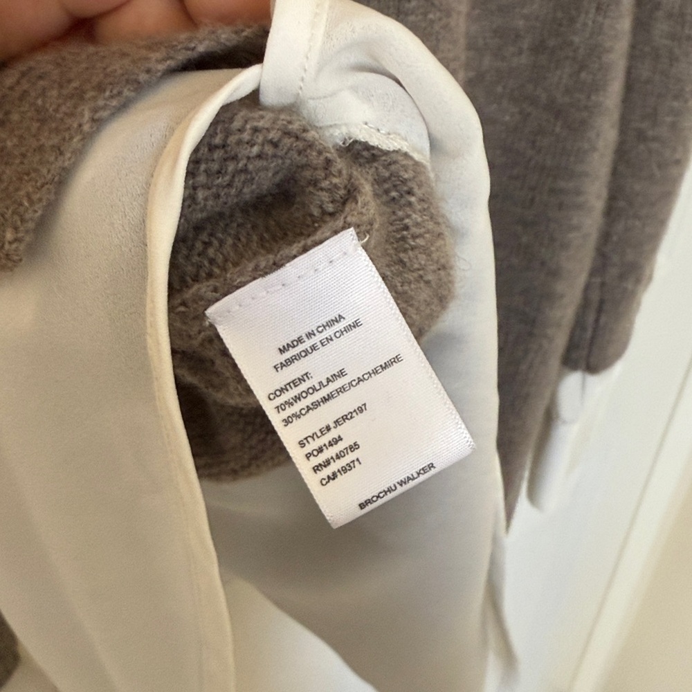 Brochu Walker Cashmere Sweater - Picture 7 of 7